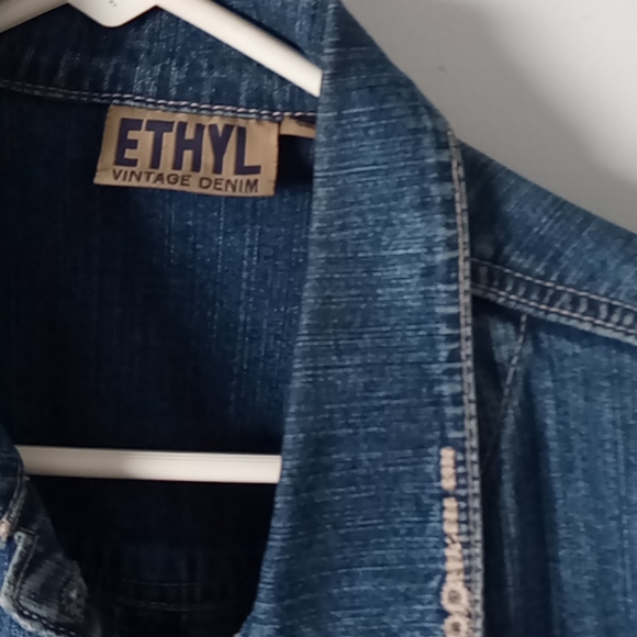 Women's blue jean jacket - Picture 6 of 6